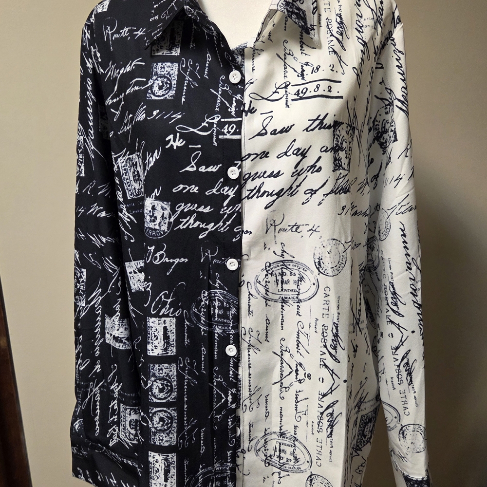 NEW, WOMANS Black and White Script Print Shirt